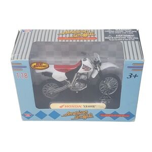 Motor Max American Graffiti 1:18 Scale Honda XR400R Diecast Motorcycle White Red
